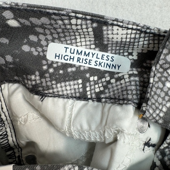 Seven 7 Tummyless Skinny Jeans SZ 4 High Rise Snake Skin NWT - Picture 6 of 16